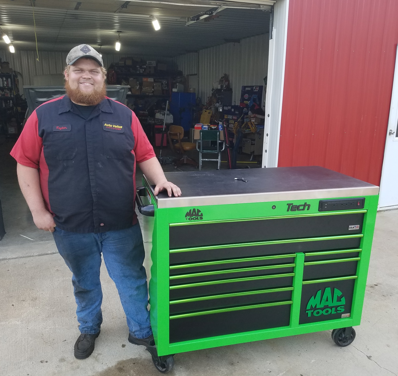 n- Used - Teaching Aid Toolboxn-