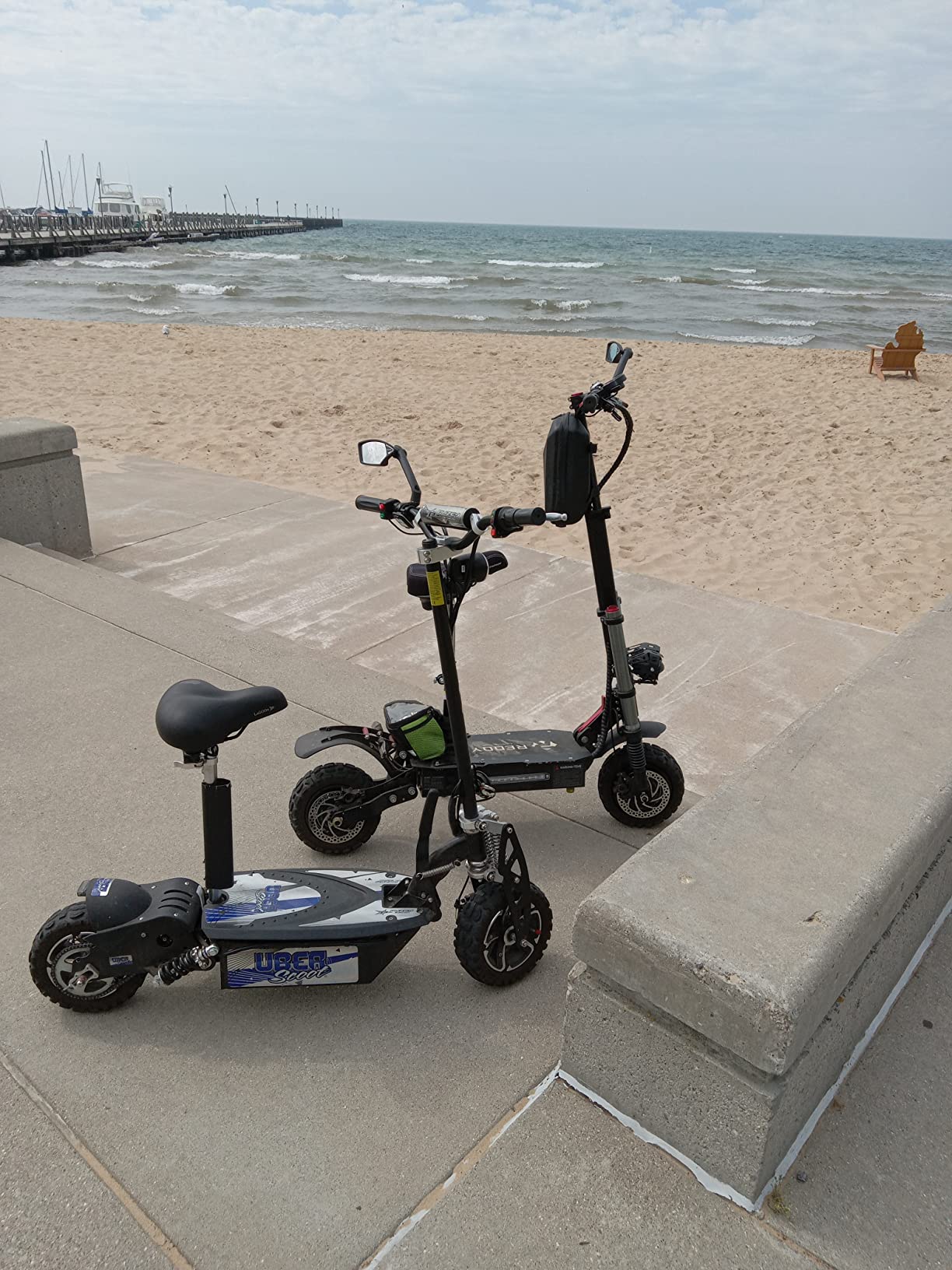 【Bicycle】UberScoot 1600w 48v Electric Scooter, Black, Large